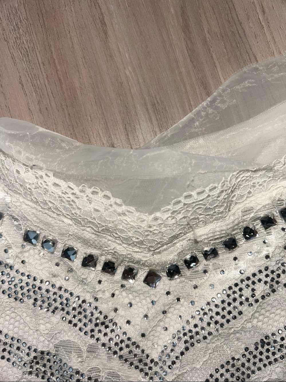 YA LA Embellished Tank Top L Ivory Y2K Sequin Chevron Cami Glam Fitted Vintage - Picture 5 of 12